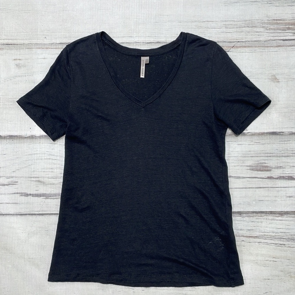 Banana Republic Tee Shirt T-Shirt Black V-Neck Size XS